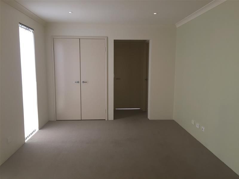 21 Kiap, South Yunderup WA 6208