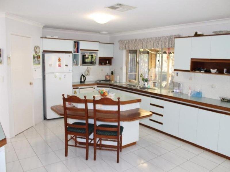 65 Delta Drive, South Yunderup WA 6208