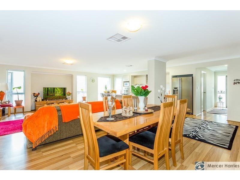 35 Nancarrow Way, Ravenswood WA 6208