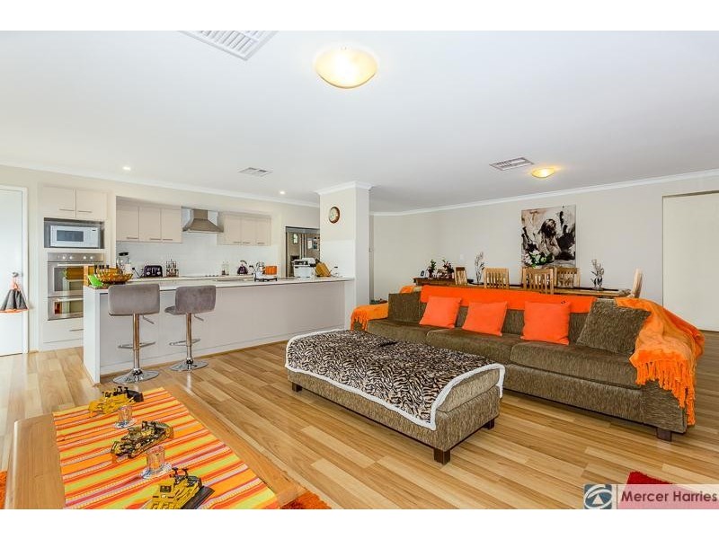 35 Nancarrow Way, Ravenswood WA 6208