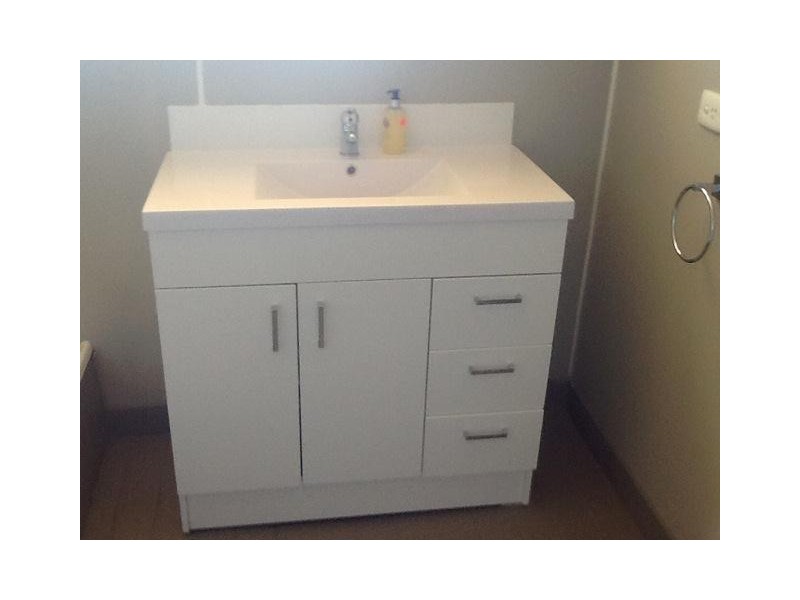 8 Fitzpatrick Place, Waroona WA 6215