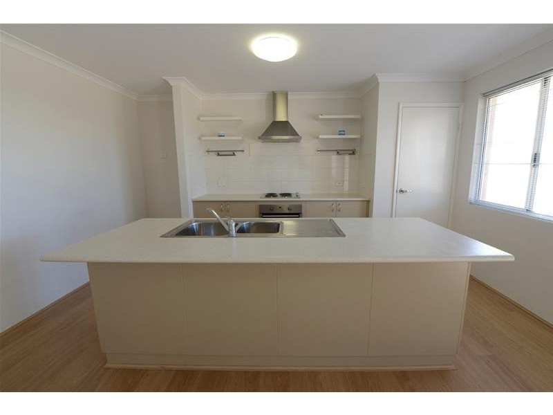 11 Gibbs Circuit, Ravenswood WA 6208