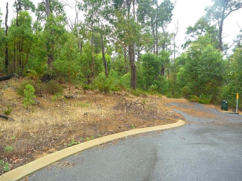 804 Brook Lookout, North Dandalup WA 6207