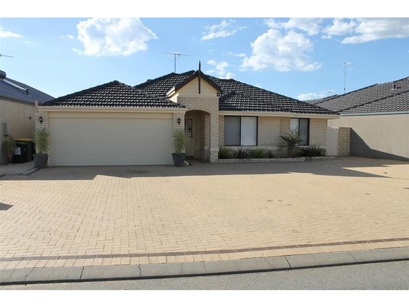 112 Murray Waters Boulevard, South Yunderup WA 6208