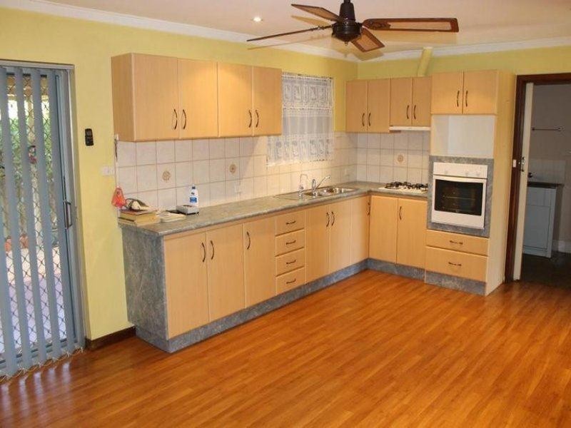 2 Peter Street, Pinjarra WA 6208