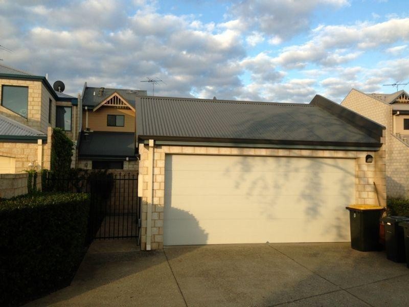 8 Wharf Cove, South Yunderup WA 6208