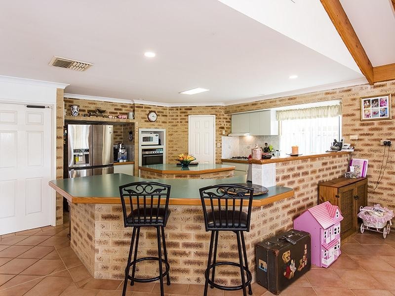 25 Heron Place, South Yunderup WA 6208