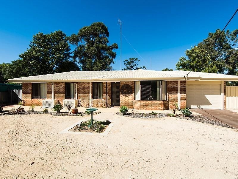 5 Humphrey Street, Pinjarra WA 6208