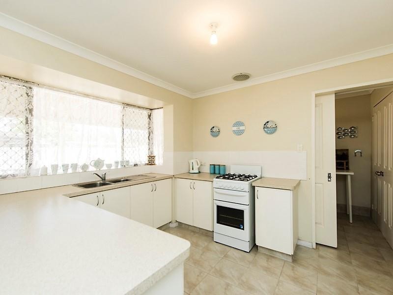 5 Humphrey Street, Pinjarra WA 6208