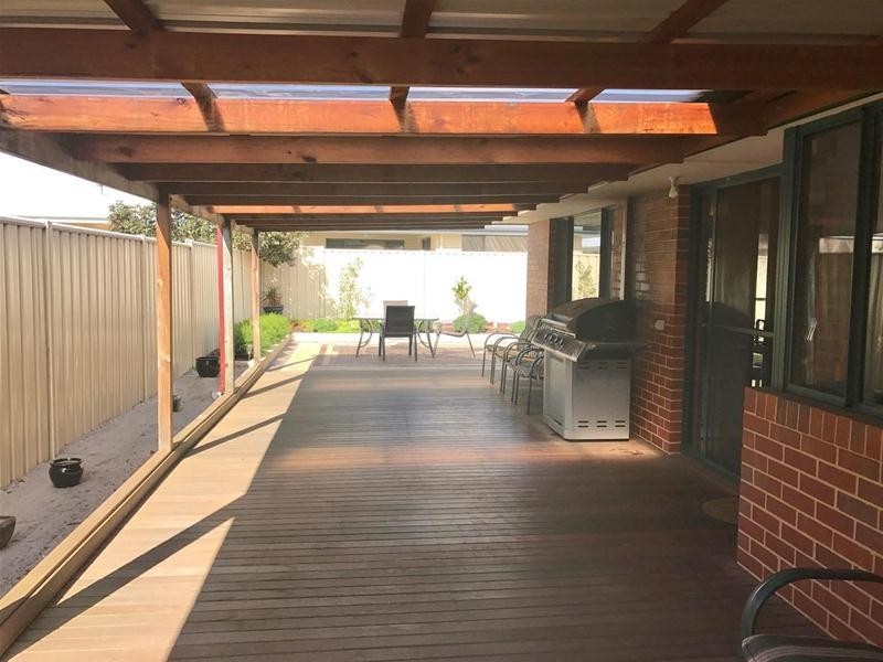 10 Hamlet Pass, Pinjarra WA 6208