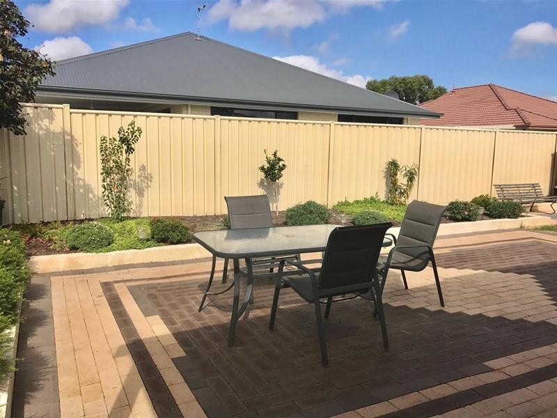 10 Hamlet Pass, Pinjarra WA 6208