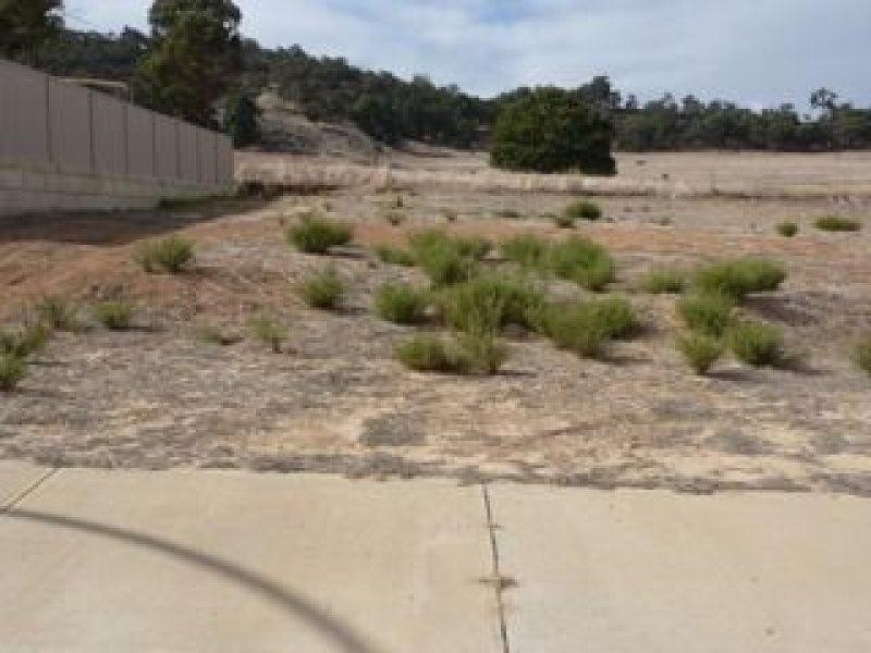 8 Sandalwood Close, Boddington WA 6390