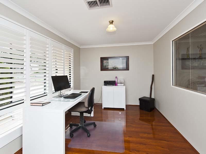 49 Country Road, Pinjarra WA 6208