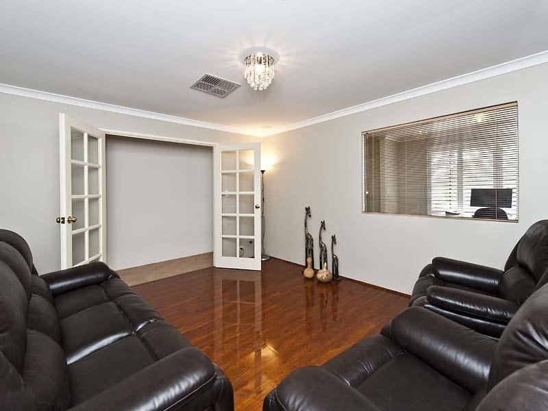 49 Country Road, Pinjarra WA 6208