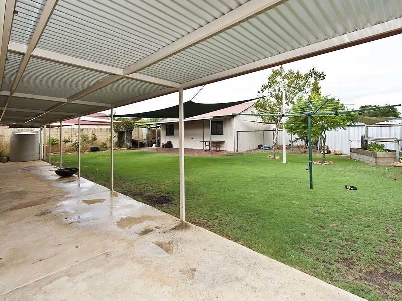 49 Country Road, Pinjarra WA 6208