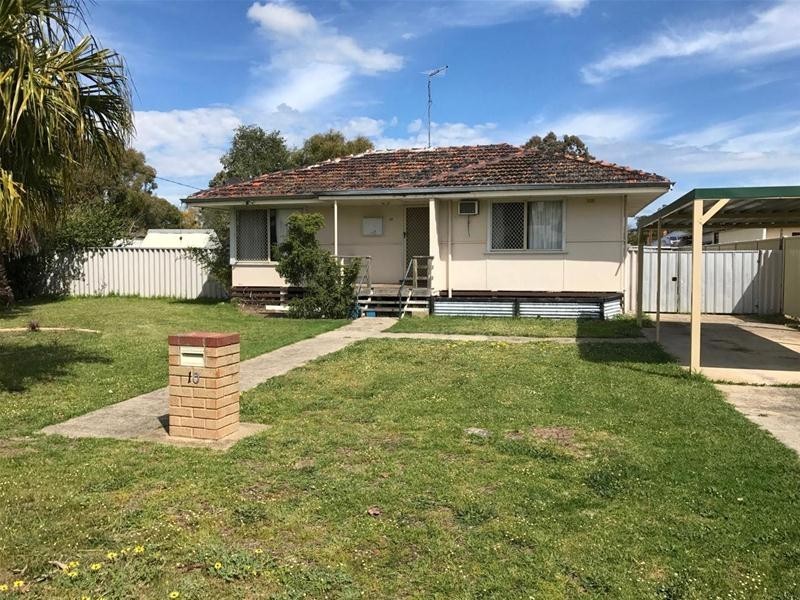 10 Warr Street, Pinjarra WA 6208