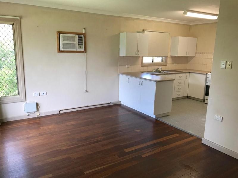 10 Warr Street, Pinjarra WA 6208