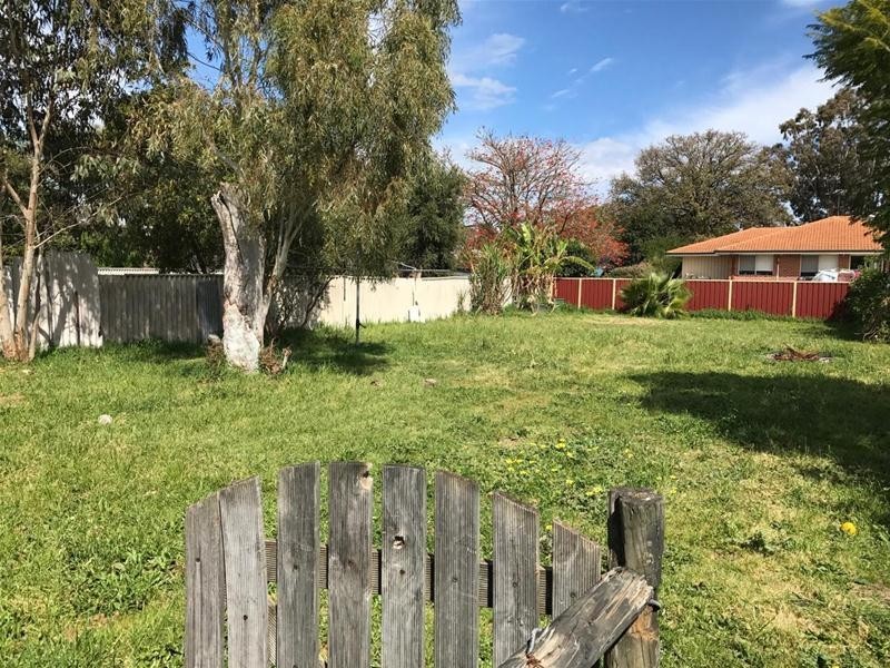 10 Warr Street, Pinjarra WA 6208