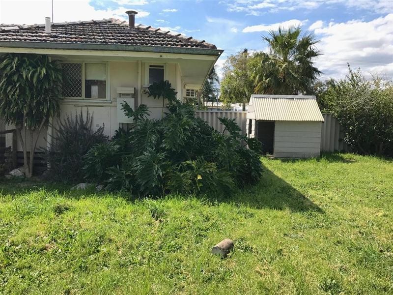 10 Warr Street, Pinjarra WA 6208