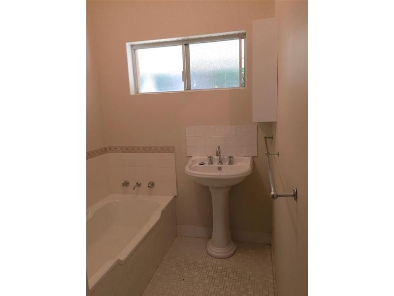 35 Murray Street, Pinjarra WA 6208