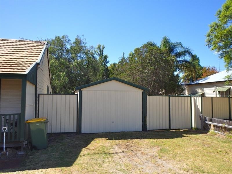 30 Congdon Avenue, Pinjarra WA 6208