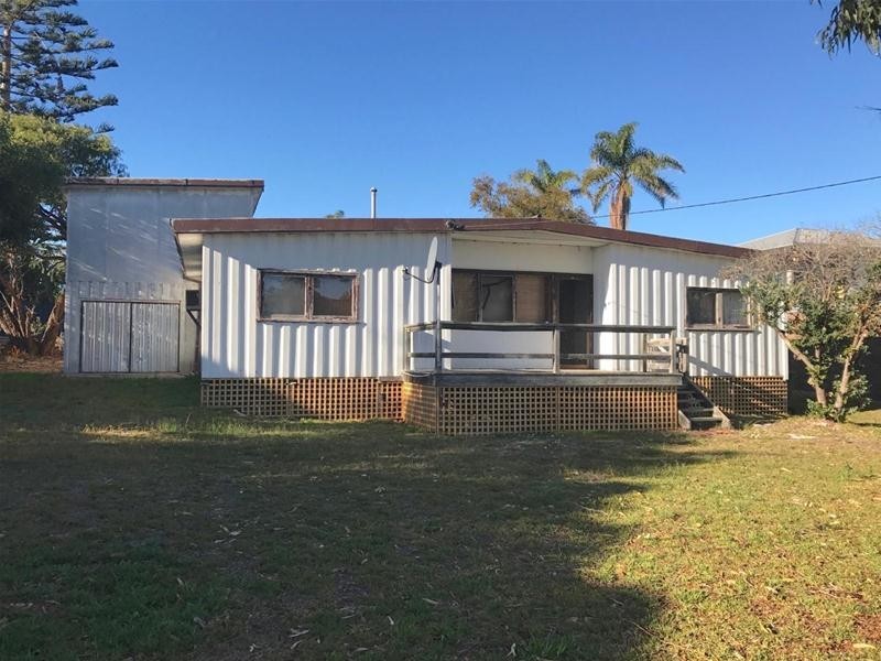 39 Shayne Street, Halls Head WA 6210