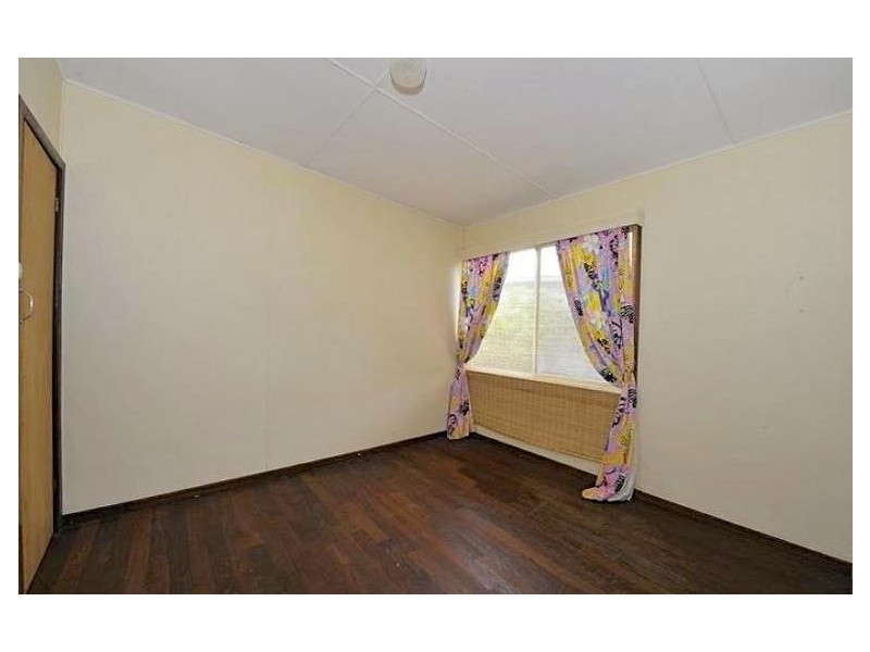 39 Shayne Street, Halls Head WA 6210