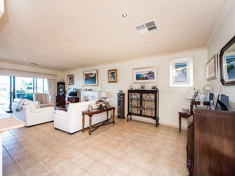 31 Kiap Road, South Yunderup WA 6208