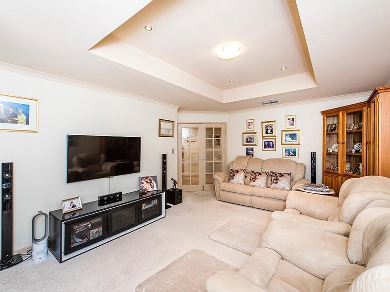 31 Kiap Road, South Yunderup WA 6208