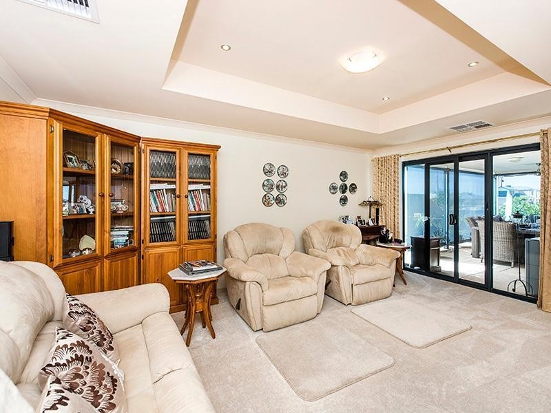 31 Kiap Road, South Yunderup WA 6208