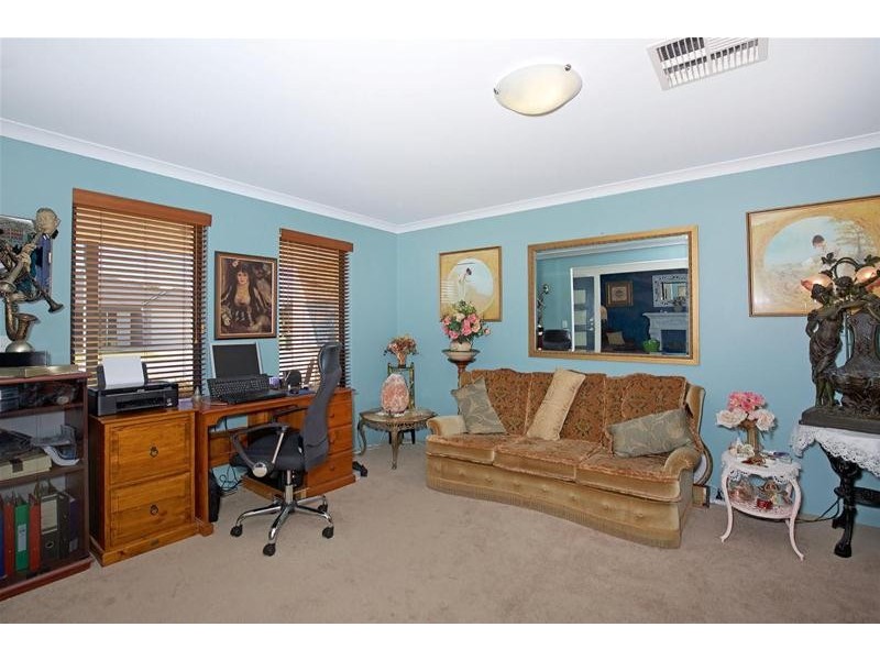 32 Batavia Quays, South Yunderup WA 6208