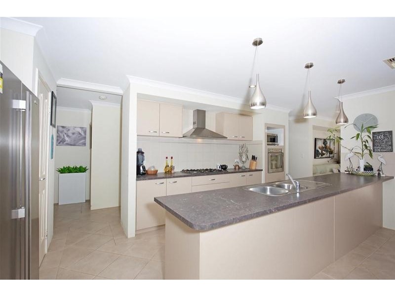 32 Batavia Quays, South Yunderup WA 6208