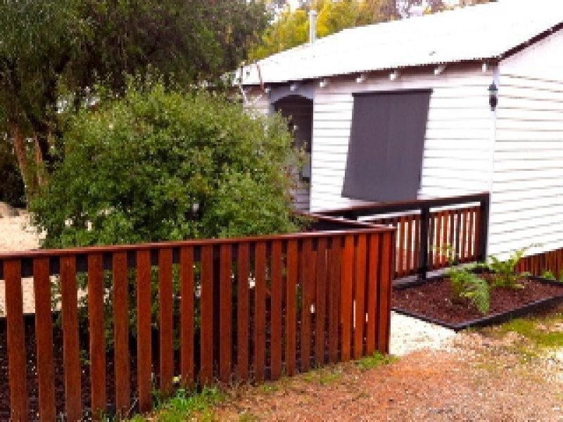 6 Marginata Cresent, Dwellingup WA 6213