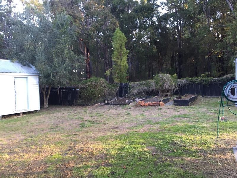 6 Marginata Cresent, Dwellingup WA 6213