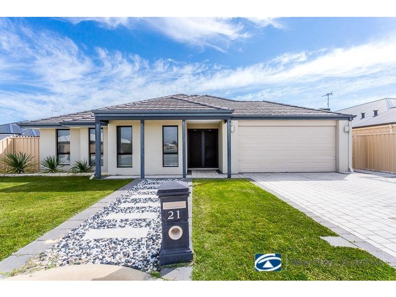 21 Greenacre Street, Pinjarra WA 6208