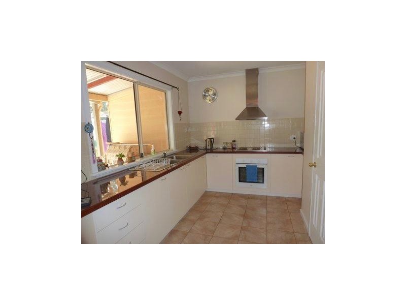 3 Hotham Street, Wandering WA 6308