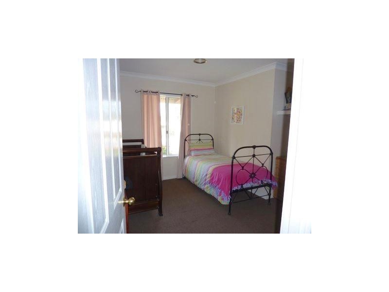 3 Hotham Street, Wandering WA 6308