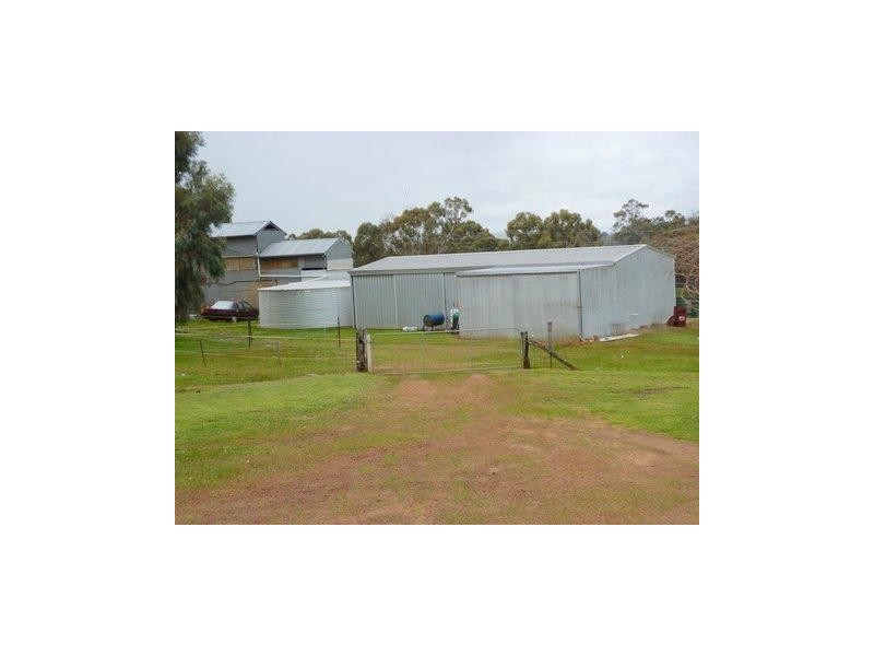 72 Greys Road, Boddington WA 6390