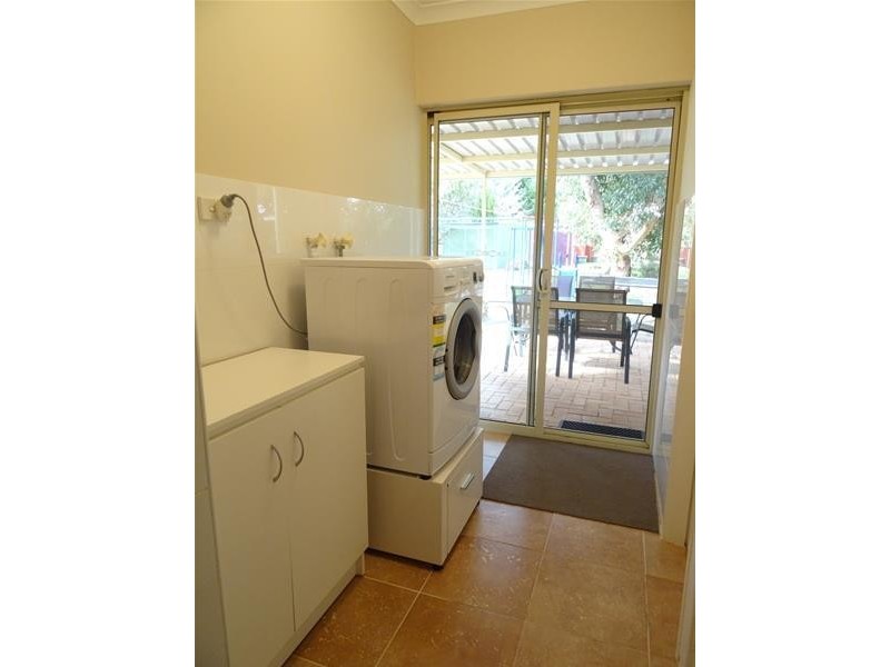 12 Hill Street, Waroona WA 6215