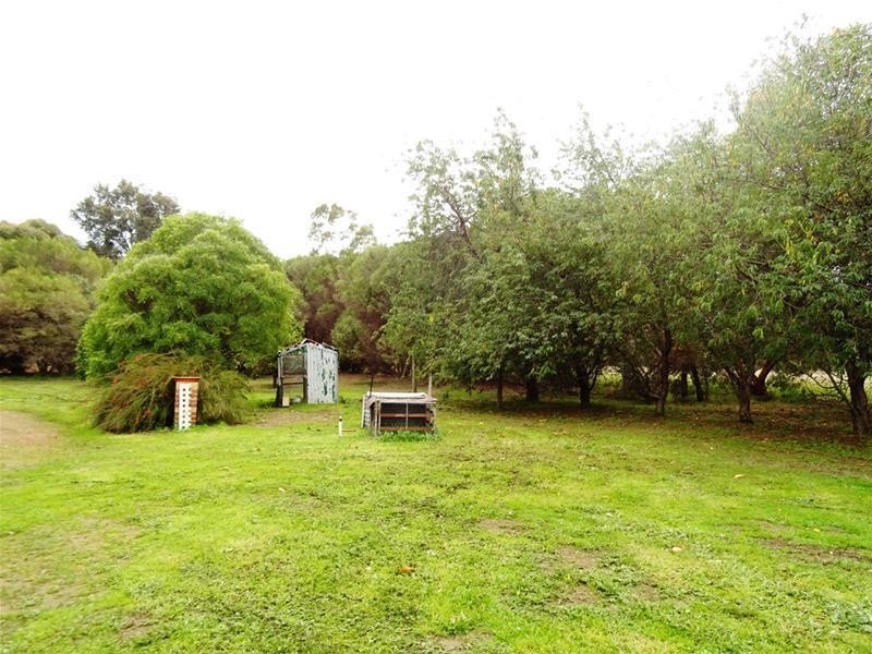 12 Hill Street, Waroona WA 6215