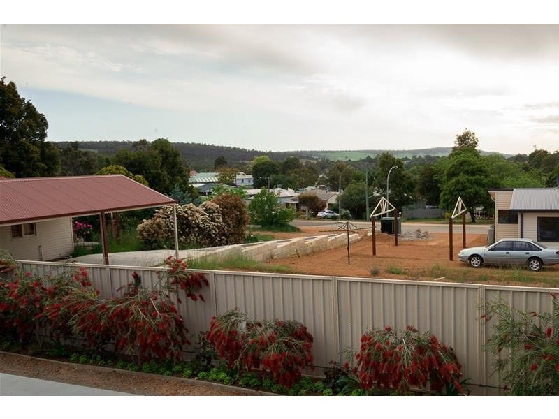 6 Wattle Link, Boddington WA 6390