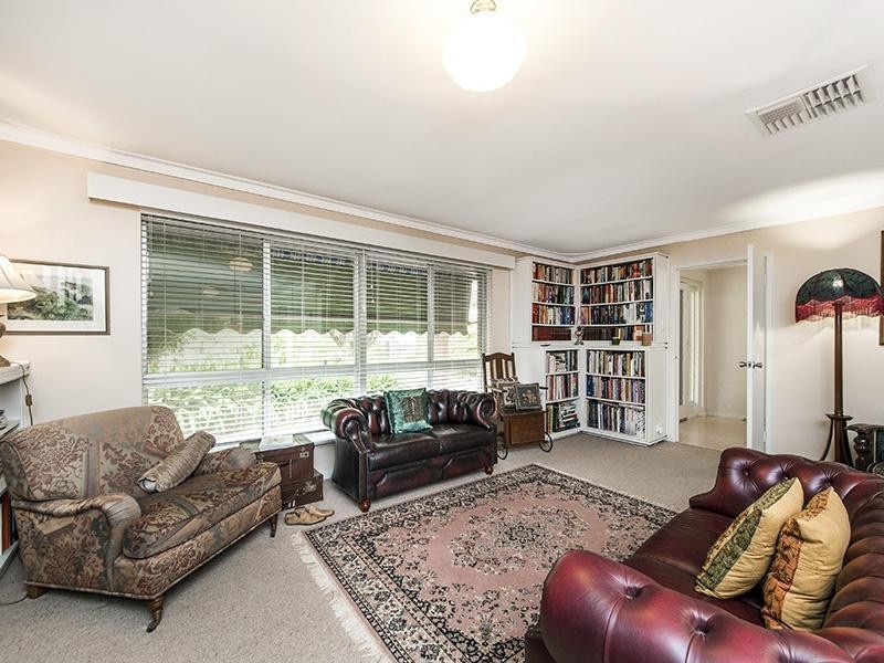 30 River Drive, Pinjarra WA 6208