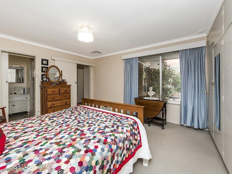 30 River Drive, Pinjarra WA 6208