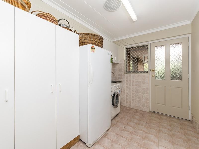 30 River Drive, Pinjarra WA 6208