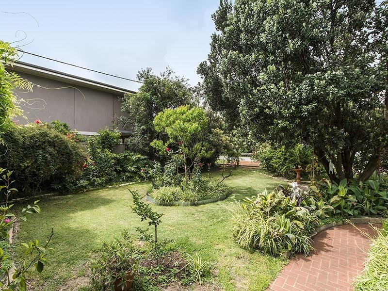 30 River Drive, Pinjarra WA 6208