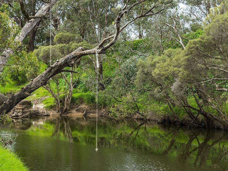 30 River Drive, Pinjarra WA 6208