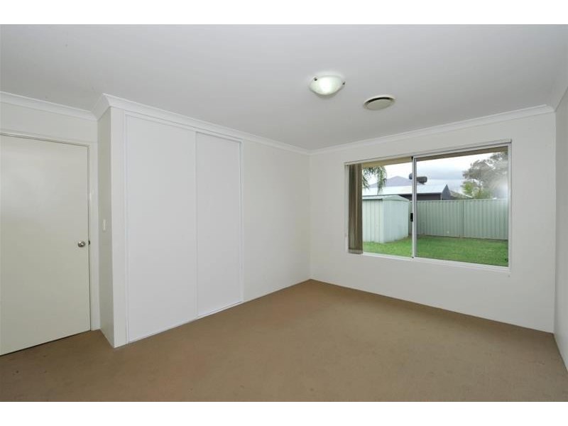 8 Bibbulmun Meander, Ravenswood WA 6208