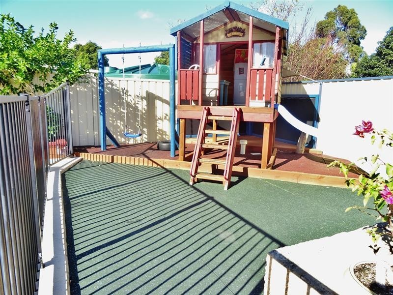 7 McKay Avenue, Waroona WA 6215