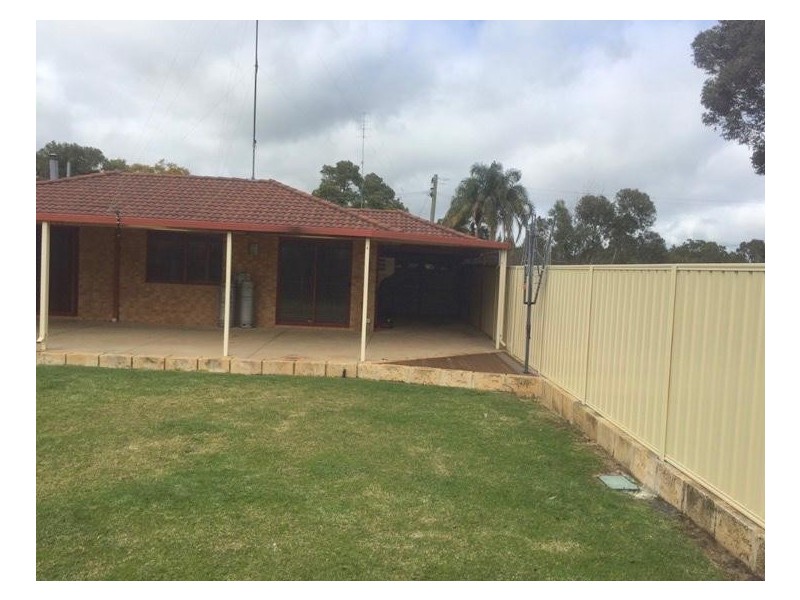 2 Palmerston Street, Waroona WA 6215