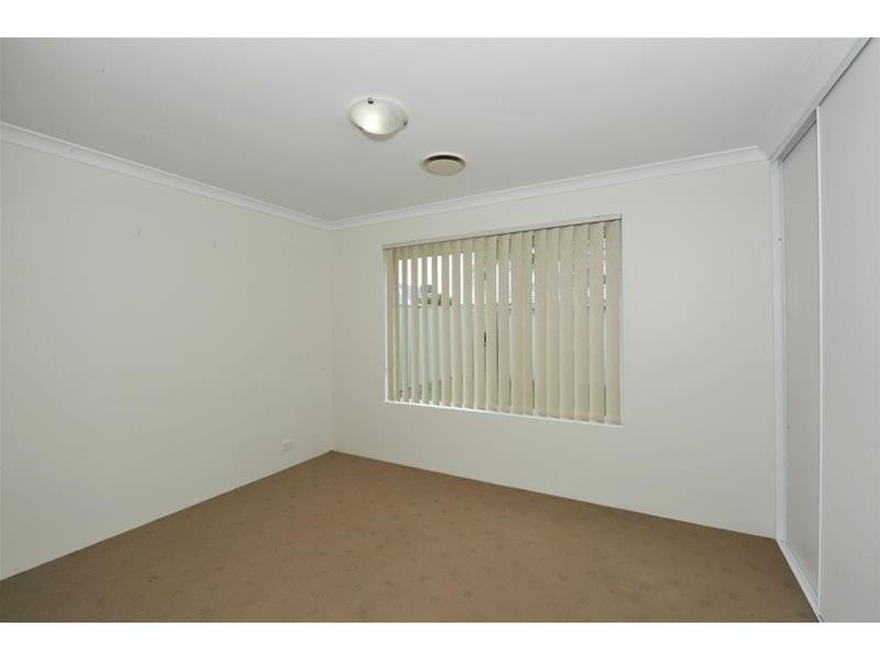 8 Bibbulmun Meander, Ravenswood WA 6208